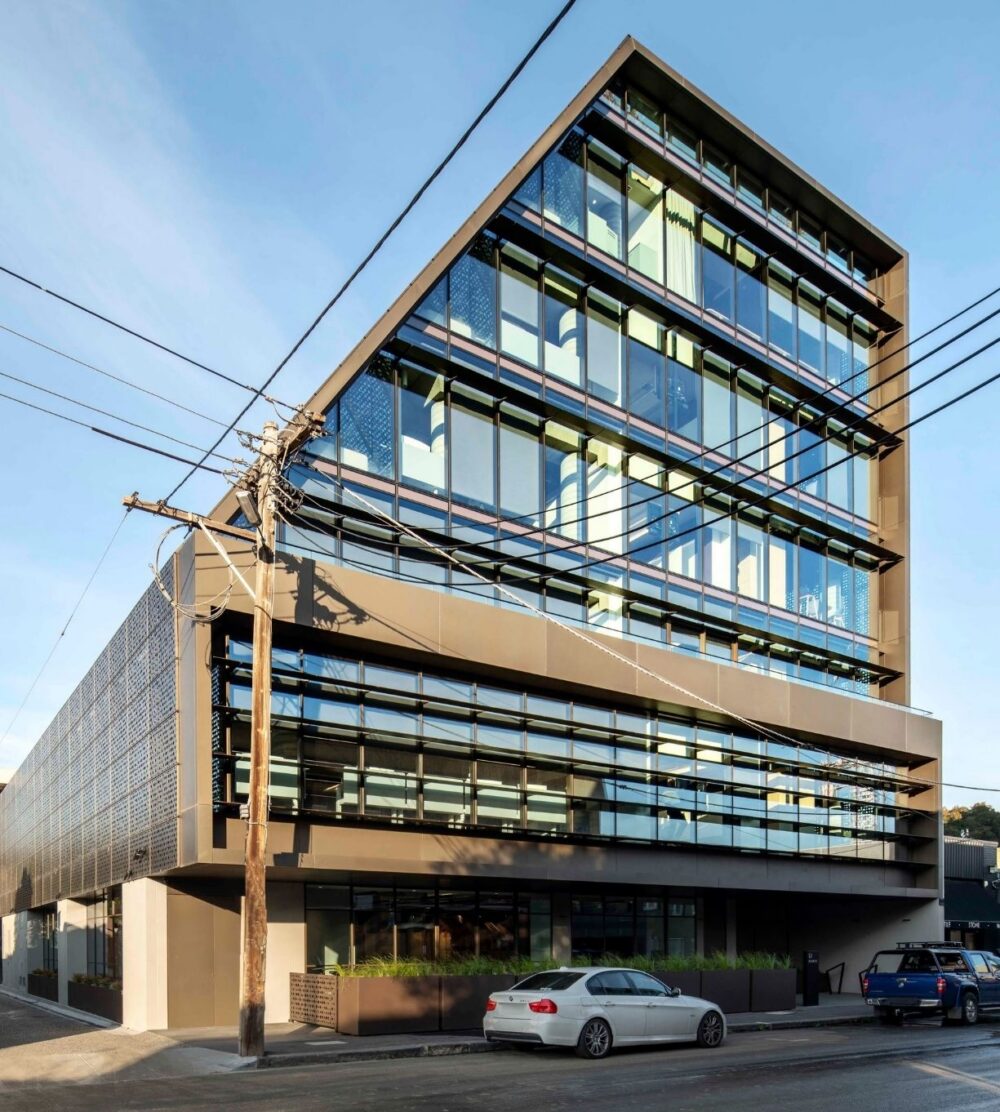 2. Albert St crop (22)