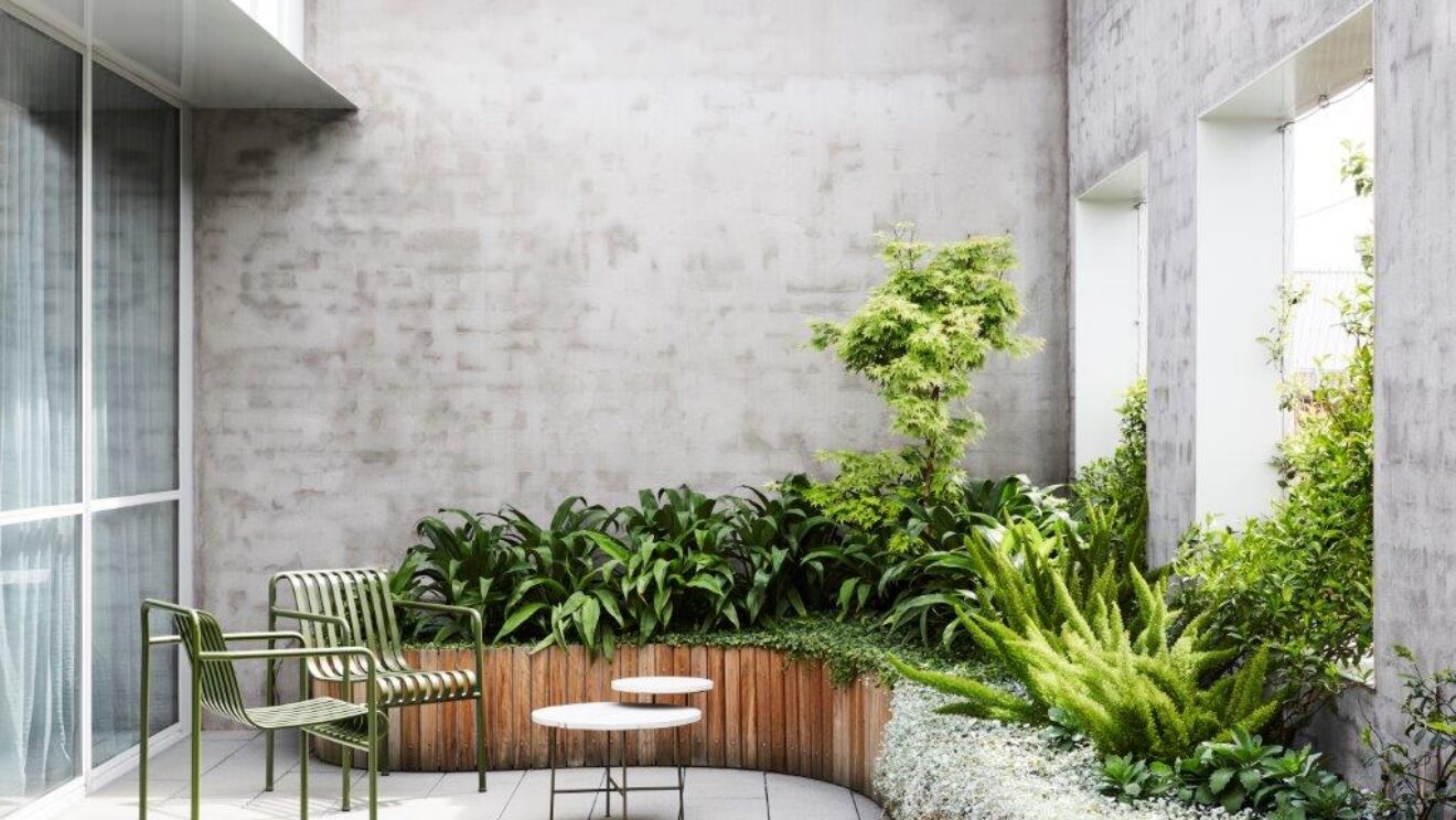 Kingston St Cropped 2