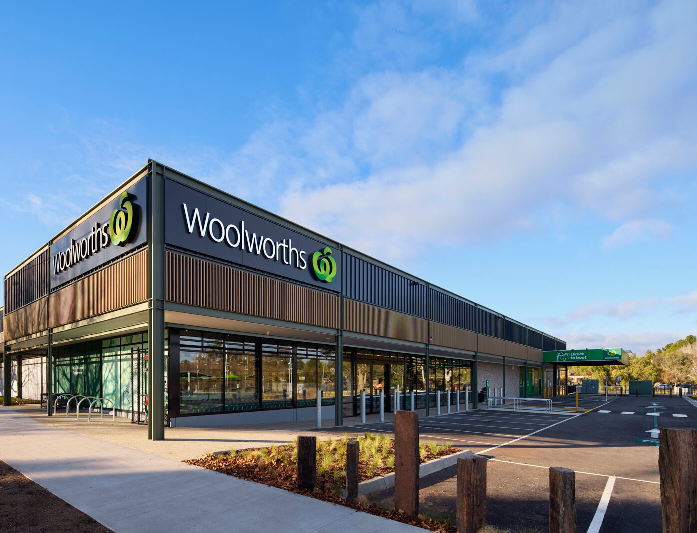 Castlemaine Woolworths